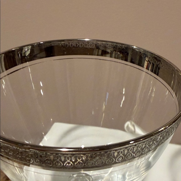 Reynolds “Royal Baroness” Platinum Lead Crystal Water/Wine Goblet, Set/4 (Set 2) - Picture 12 of 16